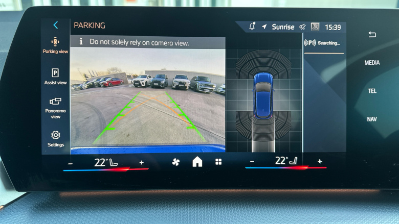 BMW 2 Series 220i MHT M Sport 5dr DCT Petrol Hatchback